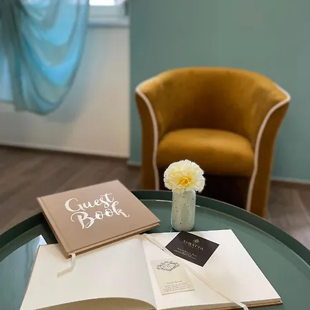 In Centro Charme Appartaments * Turyn